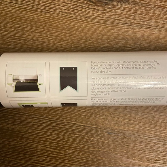 Bundle of 3 Cricut vinyl rolls - Picture 6 of 6